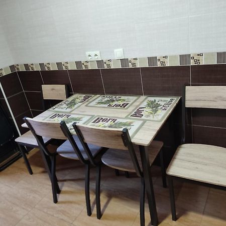 Luz De La Avenida Apartment Томелосо Екстериор снимка