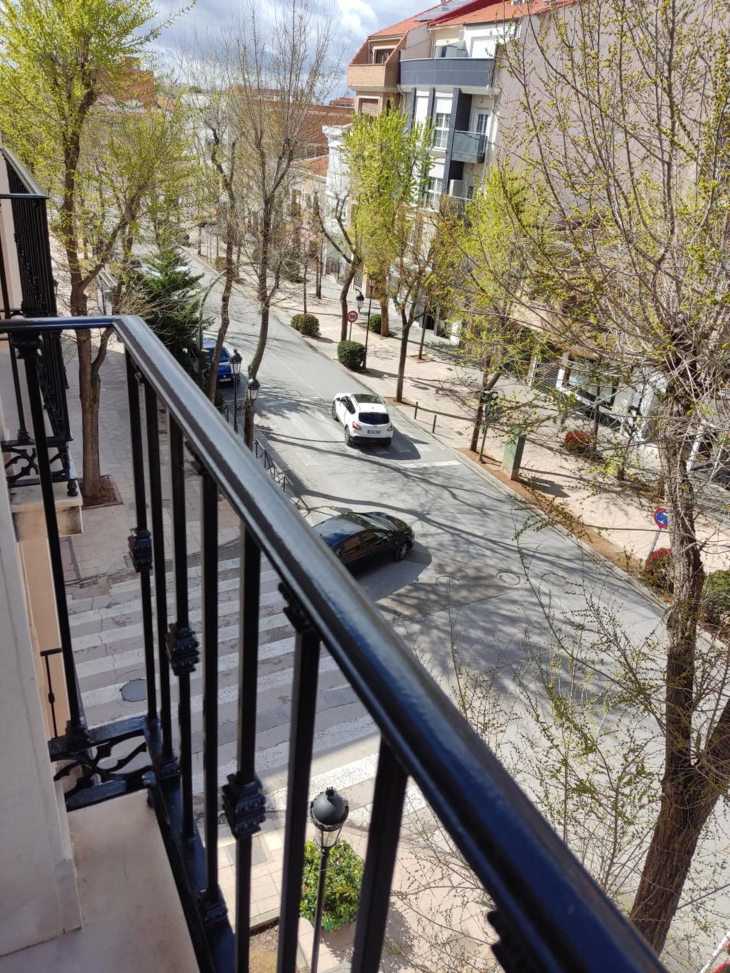 Luz De La Avenida Apartment Томелосо Екстериор снимка