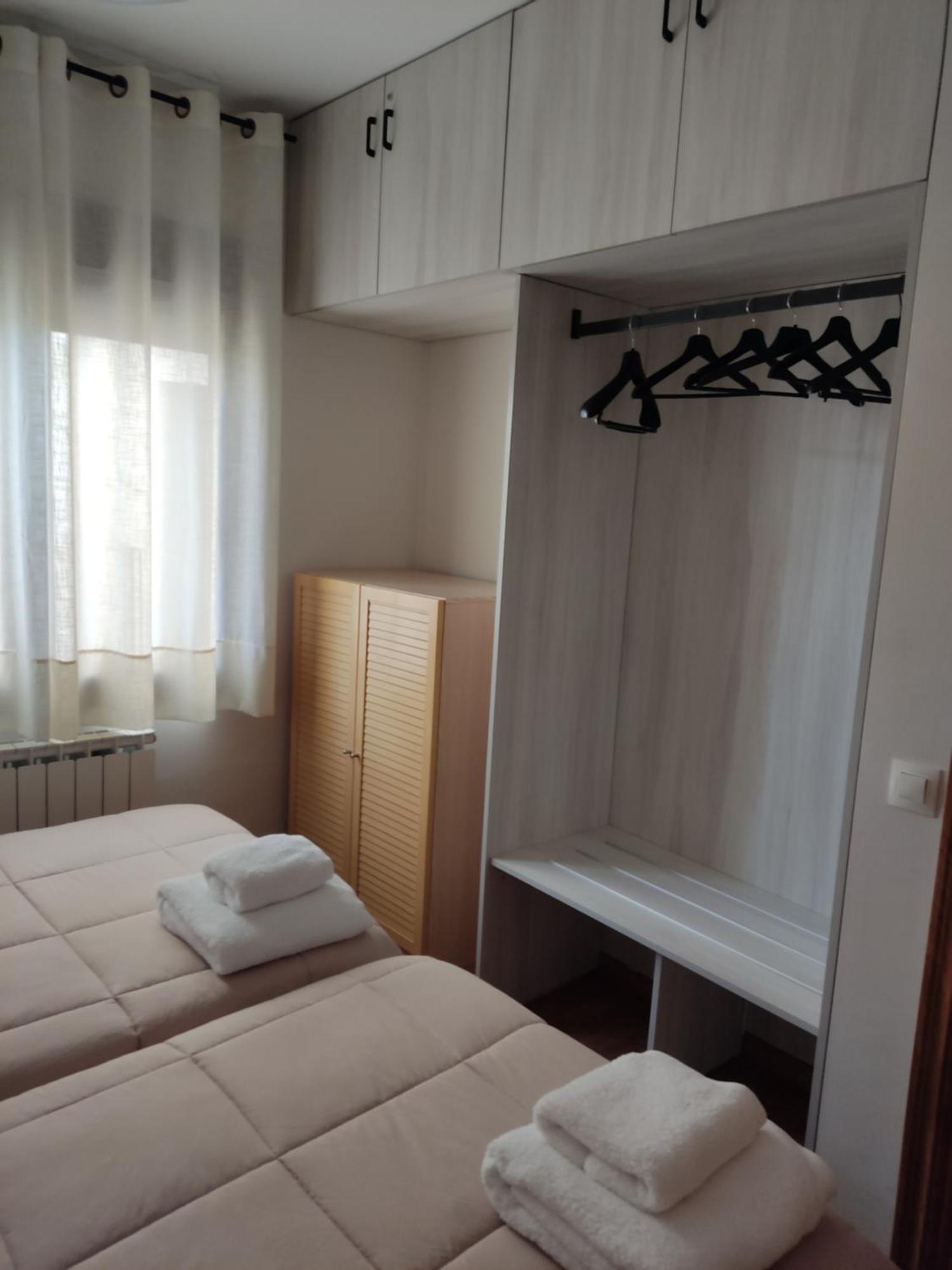 Luz De La Avenida Apartment Томелосо Екстериор снимка